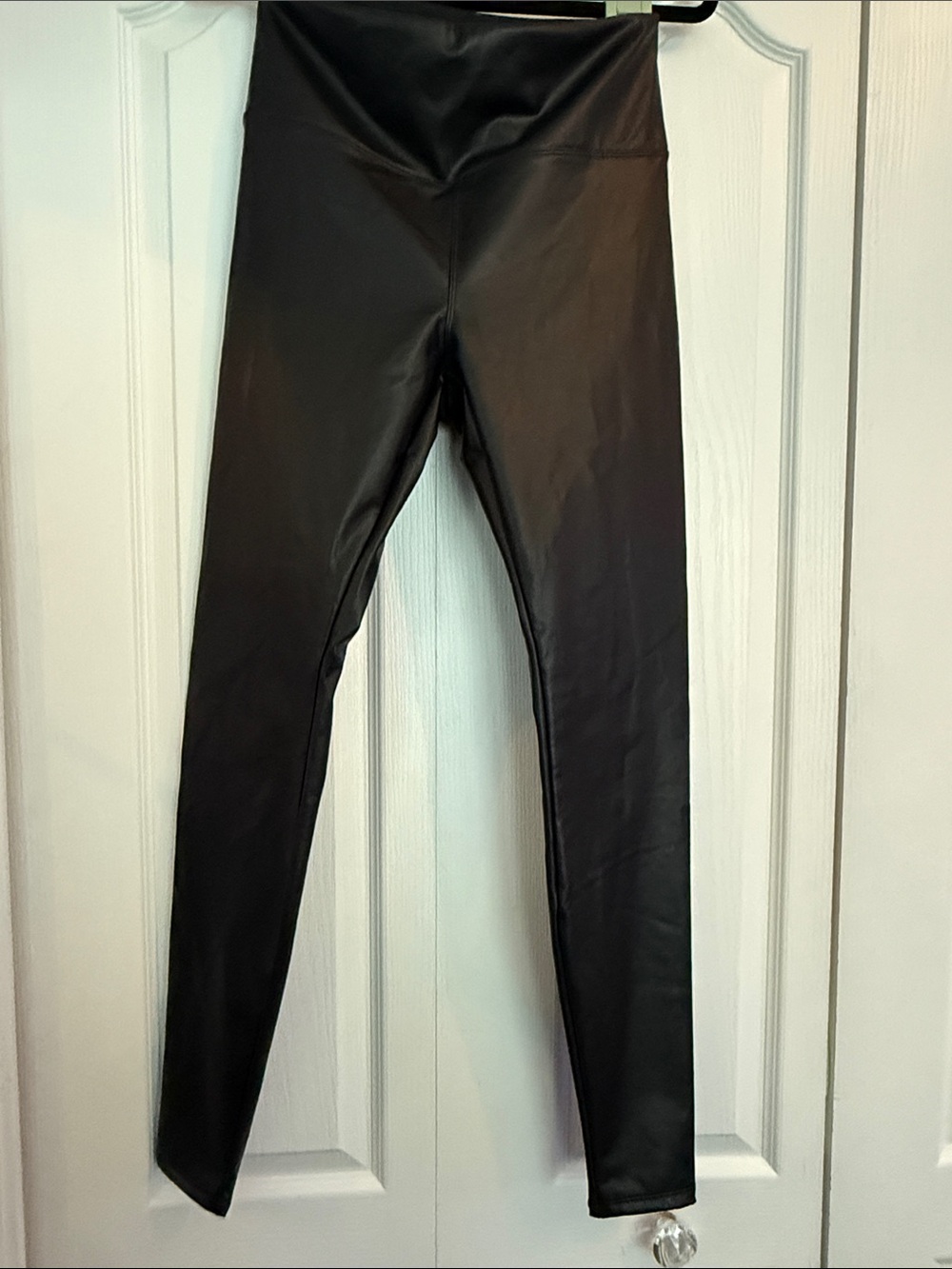 HALARA Black Faux Leather High-Waist Skinny Leggings - Medium